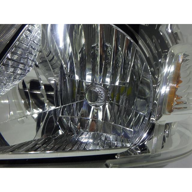 日産（NISSAN） キャラバン NV350 ヘッドライト 左右 ハロゲン E26