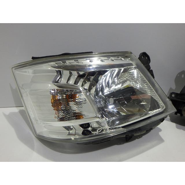 日産（NISSAN） キャラバン NV350 ヘッドライト 左右 ハロゲン E26