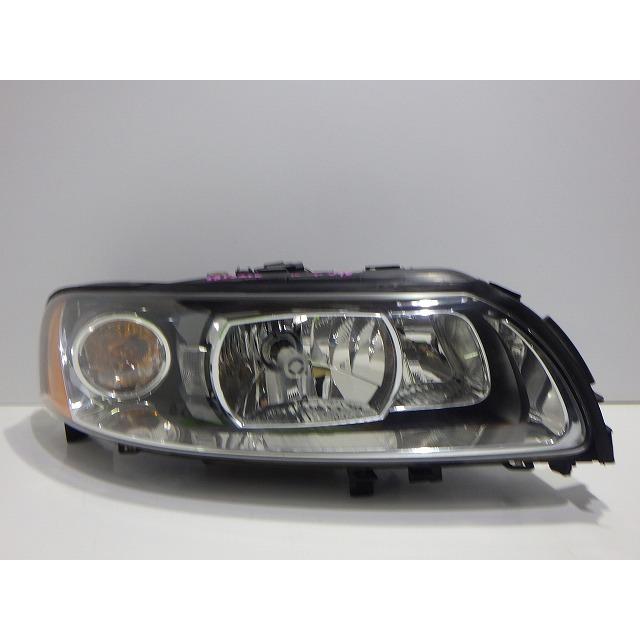 ボルボ（VOLVO） V70 ヘッドライト左右 HID SB5244W 30698854/30698850