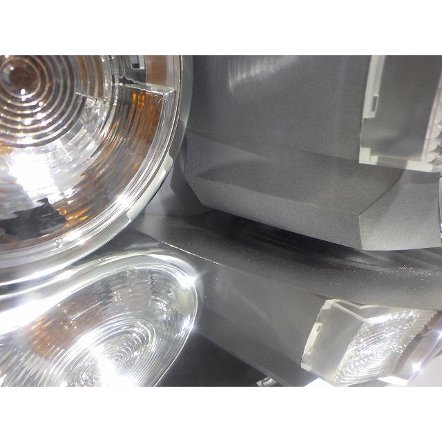 ボルボ（VOLVO） V70 ヘッドライト左右 HID SB5244W 30698854/30698850