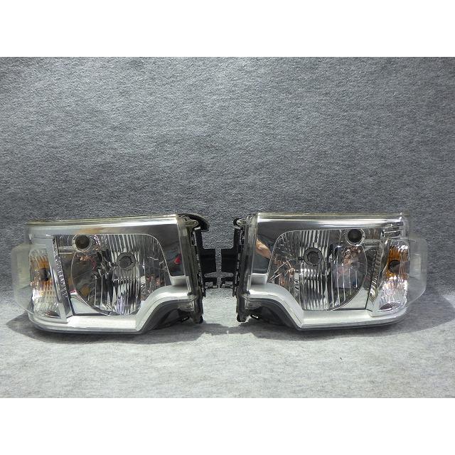 三菱ミニキャブU62Vガラスコーティング済みヘッドライト左右セット(中古品) 三菱（MITSUBISHI） ミニキャブ ヘッドライト 左右 ハロゲン U61/62V