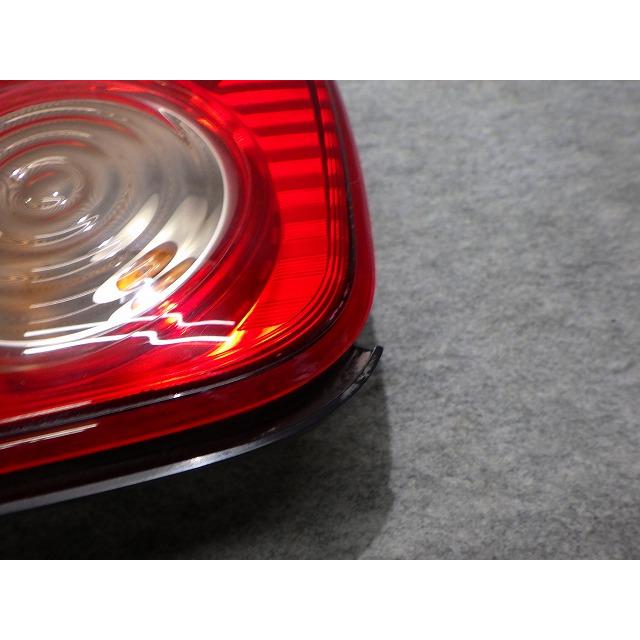 スズキ（SUZUKI） ラパン テール左右 HE22S 後期 35603-85K1 35670
