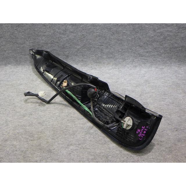 ダイハツ（DAIHATSU） テリオスキッド 右テール J111G 220-51878 81550