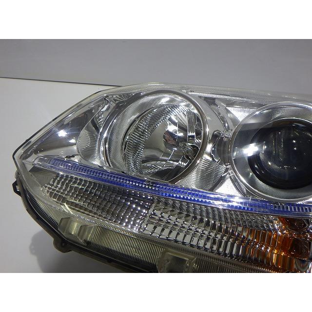 ムーヴ ムーヴカスタム 左ヘッドライト HID LA100S LA110S 前期 100