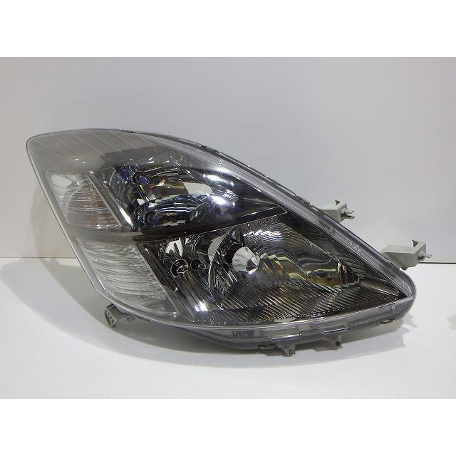 トヨタ（TOYOTA） アイシス ヘッドライト 左右 HID ANM10/15 前期 44