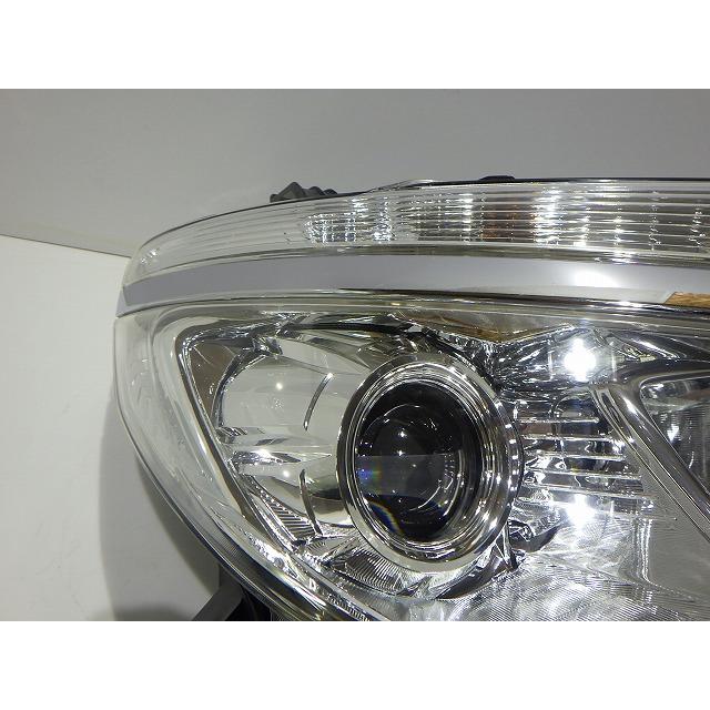 セレナ NISMO 右ヘッドライト LED C26 NC26 後期 100-23633 Y 26010