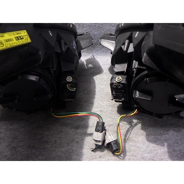 トヨタ（TOYOTA） ラクティス ヘッドライト 左右 HID 前期 NCP100/105