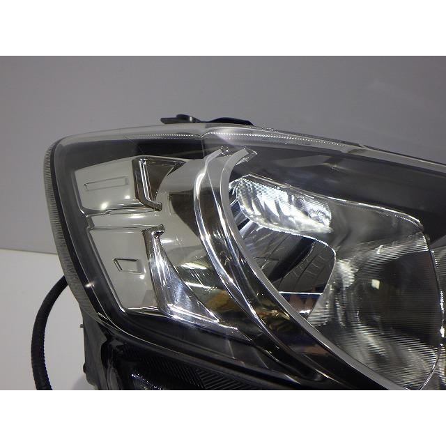フリード フリードスパイク 右ヘッドライト HID GB3/4 後期 100-22068 