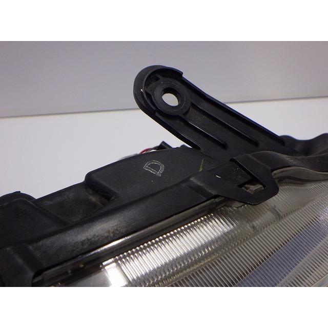 セレナ 右ヘッドライト HID キセノン C26 前期 FC26 100-23097 D 26025