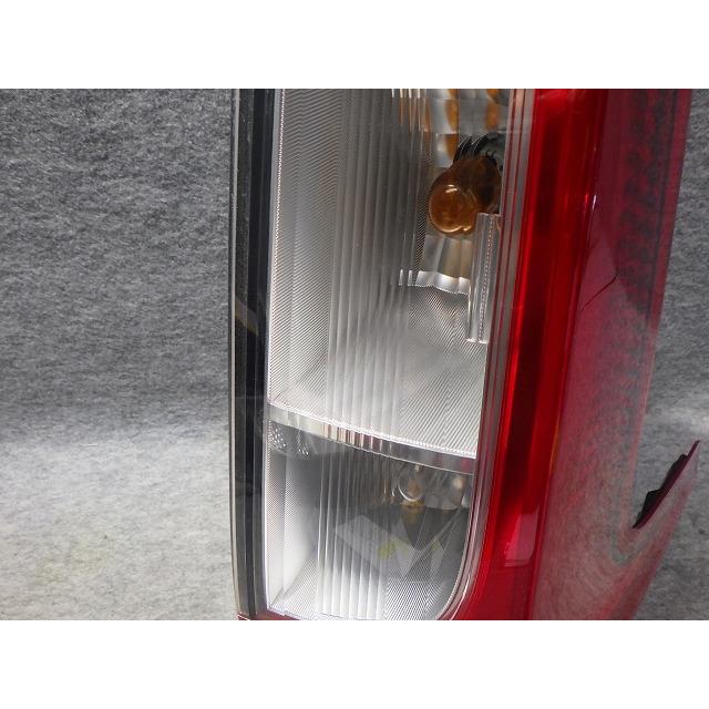 日産（NISSAN） デイズ 右テール B21W 前期 1146-391 26550-6A01M