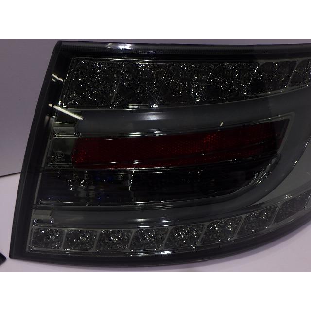 Audi（アウディ） A4 テール左右 SONAR SK1611-ADA604 ABA-8KCDH 社外