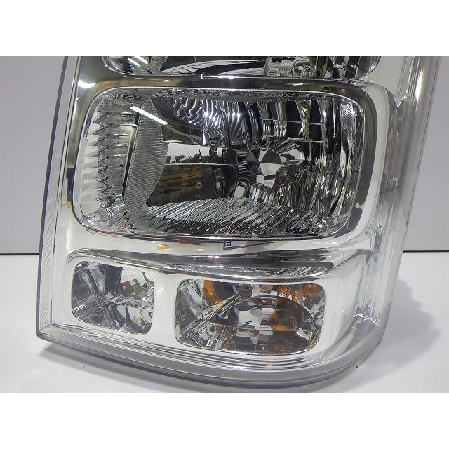 スズキ（SUZUKI） エブリィ 左ヘッドライト HID LE06G6166 DA64W レベ