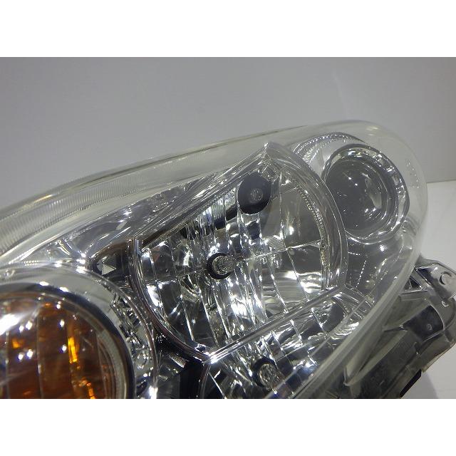 20系 ウィッシュ 左ヘッドライト ハロゲン ZGE20/25 68-15 X 81150-68071 コーティング 綺麗 260224040の画像