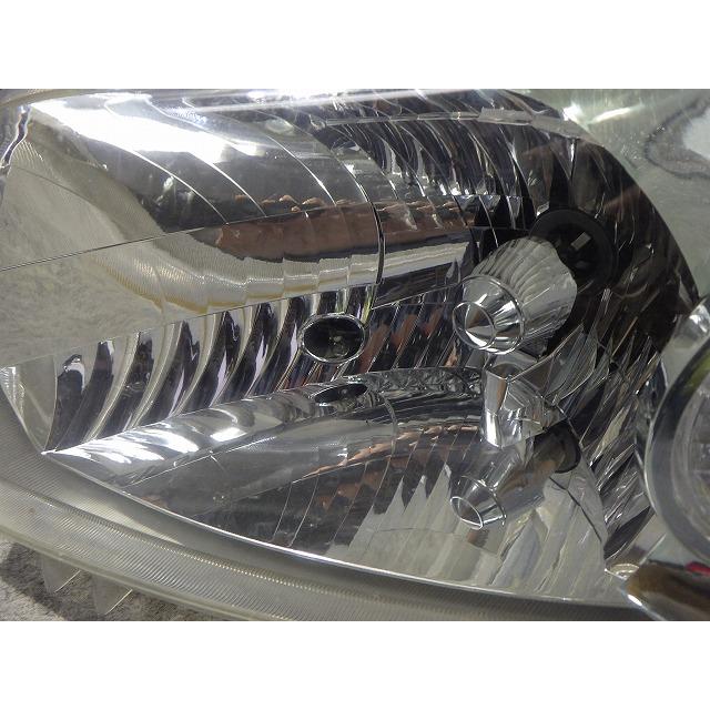 ポルテ　純正ヘッドライト左右ランプ付き2013年式 トヨタ（TOYOTA） ポルテ ヘッドライト 左右 HID NNP10/15 後期 52-129