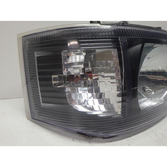 ハイエース 200系 右ヘッドライト ハロゲン KDH200 16198 社外品 3型