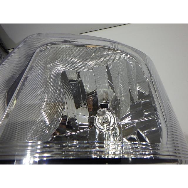 エブリイワゴン エブリィ ヘッドライト左右 ハロゲン DA64V LE04H6129 