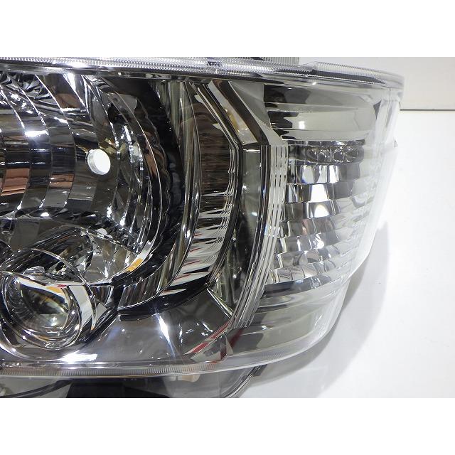 ハイエース 200系 左ヘッドライト LED ダークプライム2 26-137 A4 