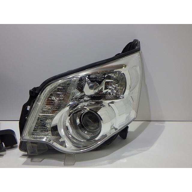 トヨタ 70系 ノア（ZRR70/ZRR75純正 HIDヘッドライト 左右セット NOAH 70系 ノア ヘッドライト 左右 HID ZRR70/75 後期 28-222 D 81185
