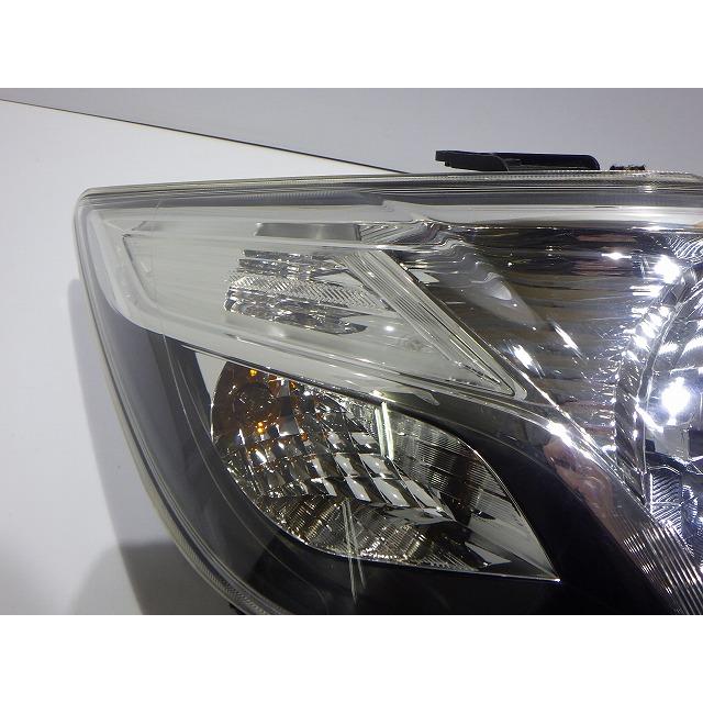 車 スバル エクシーガ 純正HIDキセノン1861 YA4 YA5左右ヘッドライト