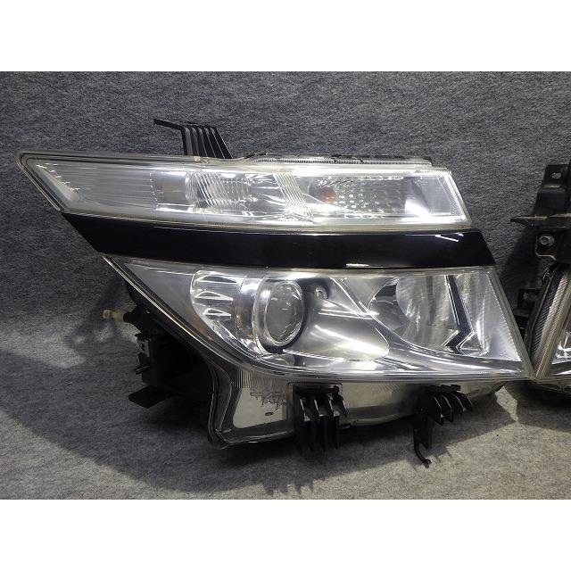 日産（NISSAN） エルグランド ヘッドライト 左右 HID キセノン 前期