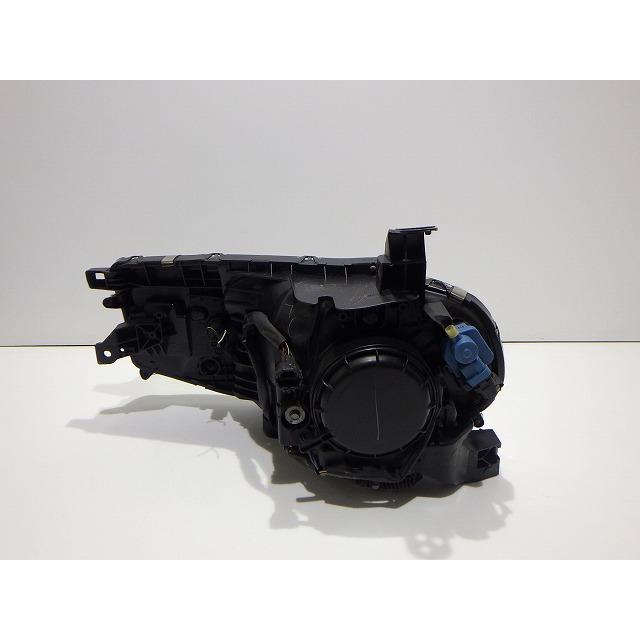 キューブ 右ヘッドライト キセノン HID Z12 NZ12 P8191 ZE 26010-1FA1C