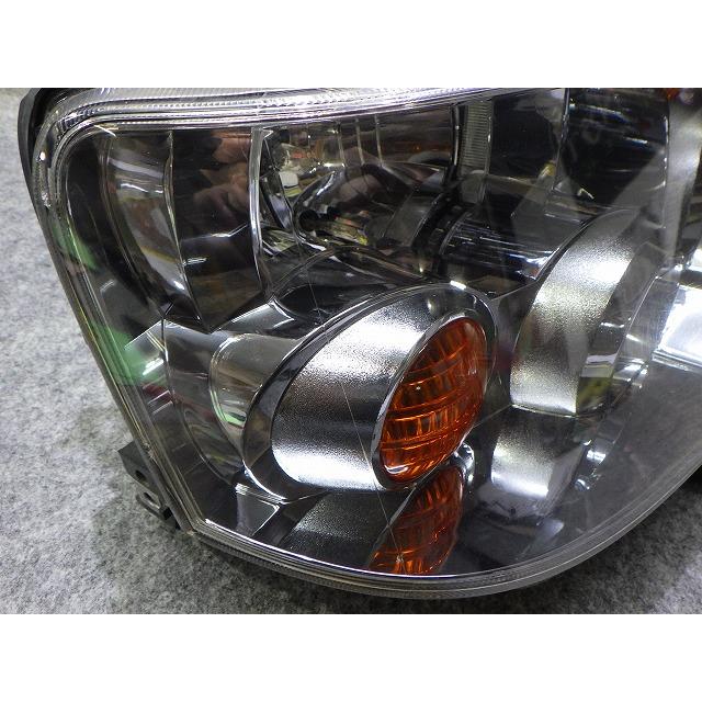 三菱（MITSUBISHI） トッポ 右ヘッドライト HID H82A P6537 S 8301C322