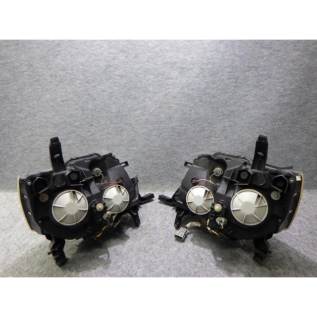日産（NISSAN） セレナ ヘッドライト 左右 HID キセノン C26 FNC26