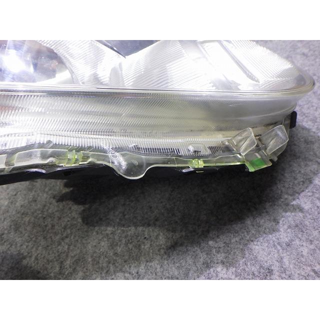 日産（NISSAN） マーチ ヘッドライト 左右 K13 NK13 前期 H009 26010