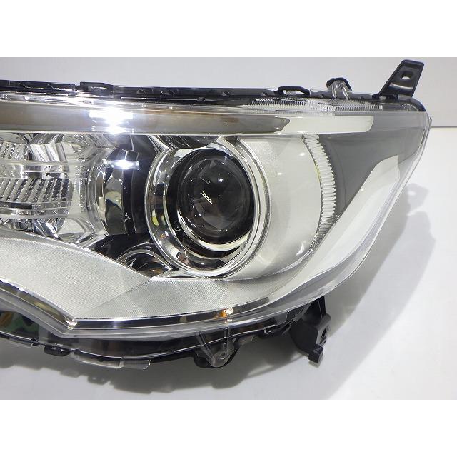 日産（NISSAN） デイズルークス ヘッドライト左右 HID B21W W1048