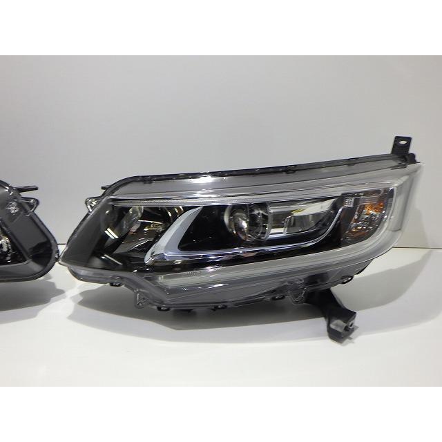 フリード ハイブリッド ヘッドライト左右 LED GB7 GB8 W2172 J6 33150 