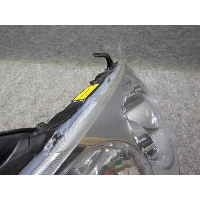 トヨタ（TOYOTA） エスティマハイブリッド 右ヘッドライト HID AHR10