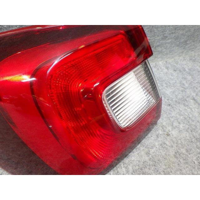 SUBARU 純正 テールランプ　84912VA051 レヴォーグ 左テール VM4 VNG D125 84912VA051 LED玉切れ無し