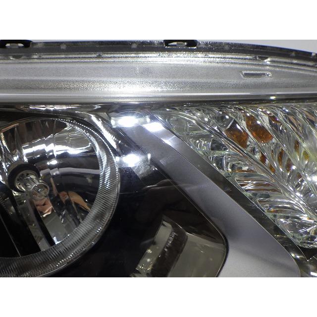 フィット フィットハイブリッド ヘッドライト左右 LED GP5 前期 W0350
