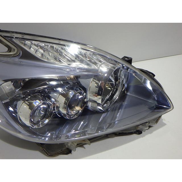 プリウス ヘッドライト左右 LED ZVW30 前期 47-30 ニ 81145-47340