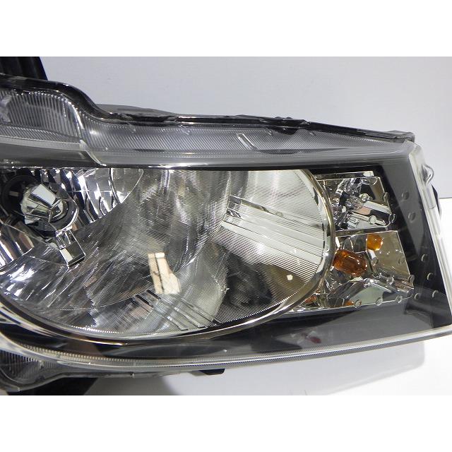 フリード フリードスパイク ヘッドライト左右 HID GB3/4 後期 100