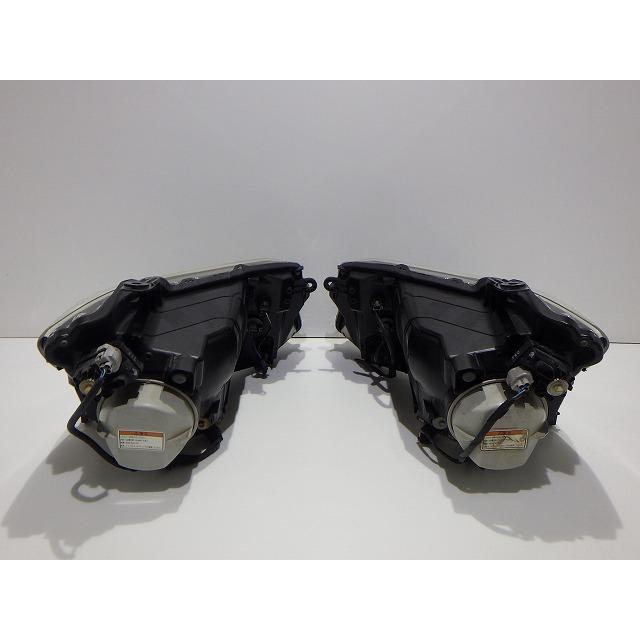 フリード フリードスパイク ヘッドライト左右 HID GB3/4 後期 100