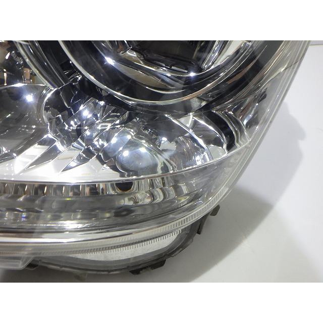 トヨタ（TOYOTA） 18系 マジェスタ ヘッドライト左右 HID UZS186/187 A
