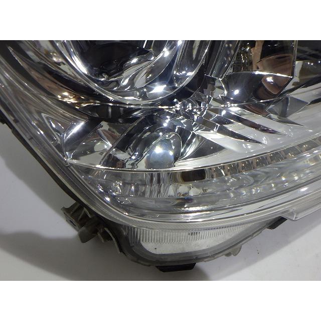 トヨタ（TOYOTA） 18系 マジェスタ ヘッドライト左右 HID UZS186/187 A