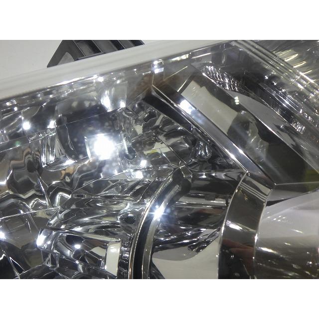 三菱（MITSUBISHI） デリカD5 ヘッドライト 左右 HID CV 前期 100