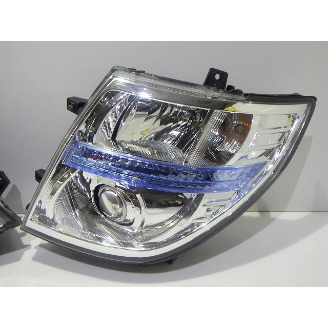 日産（NISSAN） エルグランド ヘッドライト 左右 HID キセノン E51
