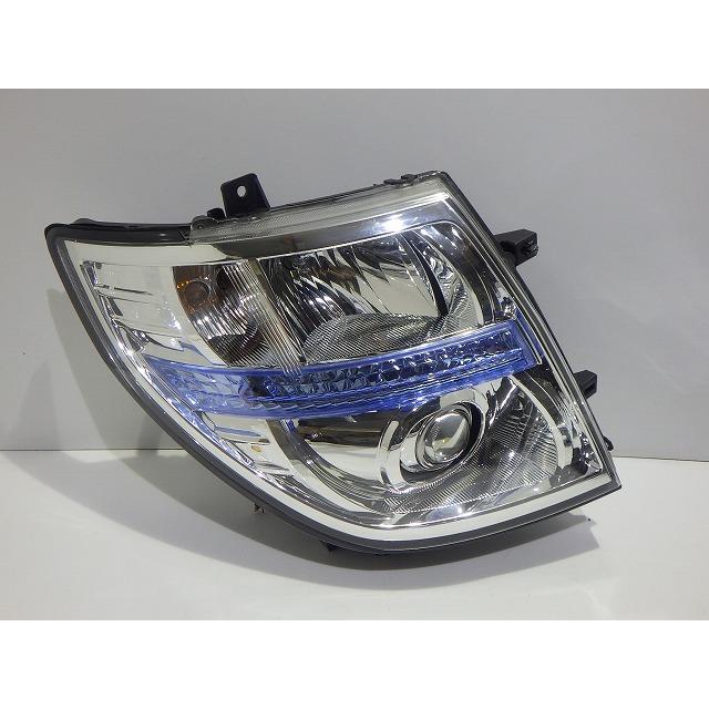 日産（NISSAN） エルグランド ヘッドライト 左右 HID キセノン E51