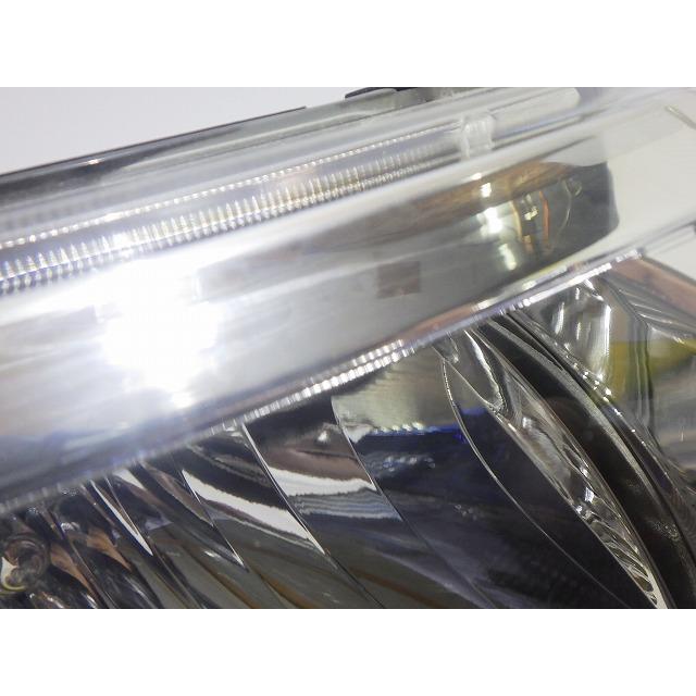 日産（NISSAN） エルグランド ヘッドライト 左右 HID キセノン E51