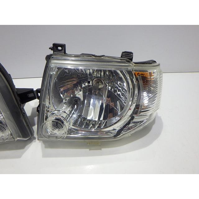 三菱（MITSUBISHI） パジェロミニ ヘッドライト左右 ハロゲン H58A