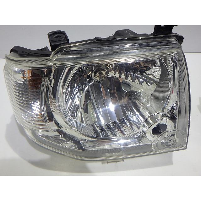 三菱（MITSUBISHI） パジェロミニ ヘッドライト左右 ハロゲン H58A