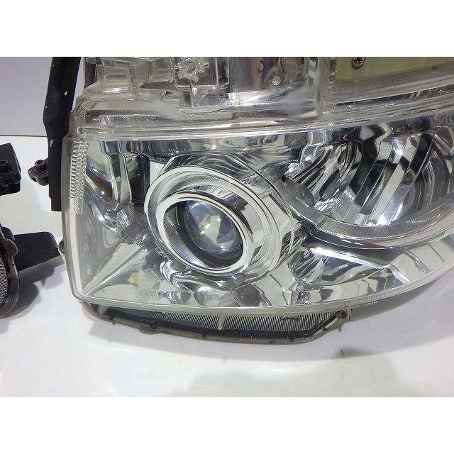 ヴォクシー 70系 ヘッドライト左右 HID ZRR70/75 前期 28-203 VK 81145