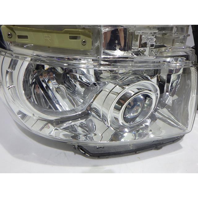 ヴォクシー 70系 ヘッドライト左右 HID ZRR70/75 前期 28-203 VK 81145