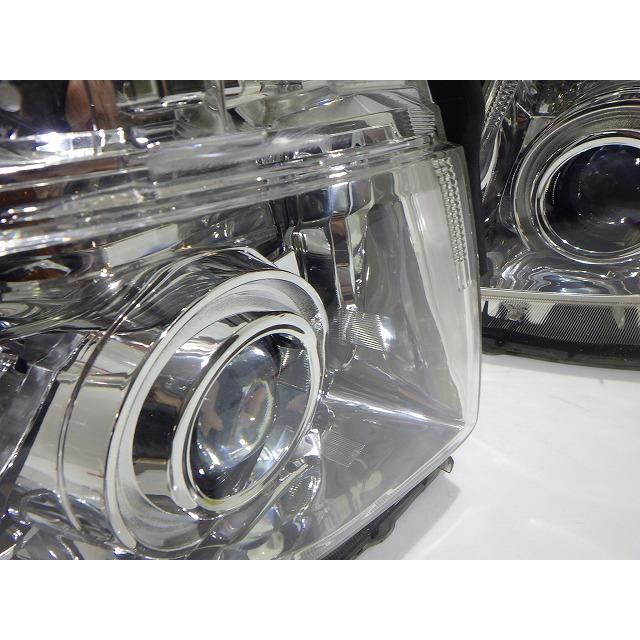 ヴォクシー 70系 ヘッドライト左右 HID ZRR70/75 前期 28-203 VK 81145