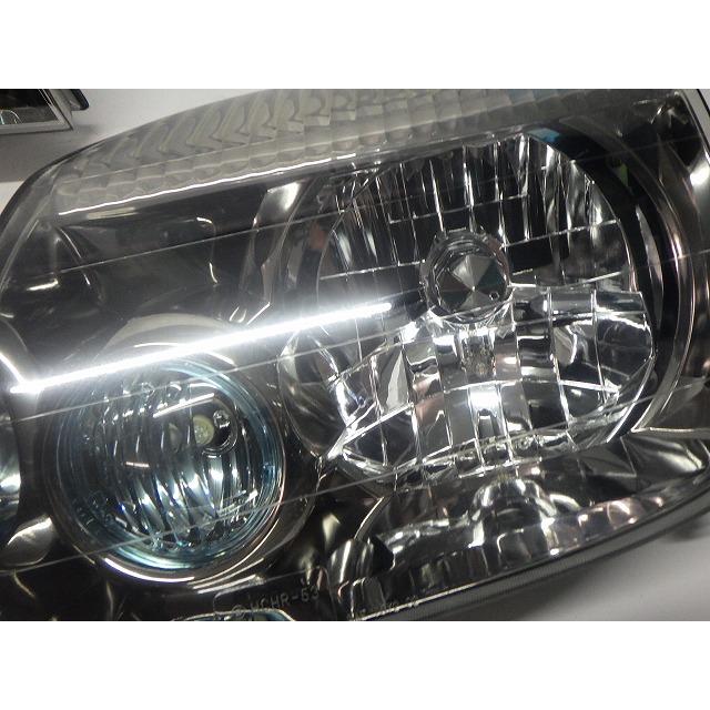 エクストレイル　T30 NT30　純正 HID ヘッドライト イチコ1670 エクストレイル ヘッドライト左右 HID T30 NT30 前期 1670 イ 26010