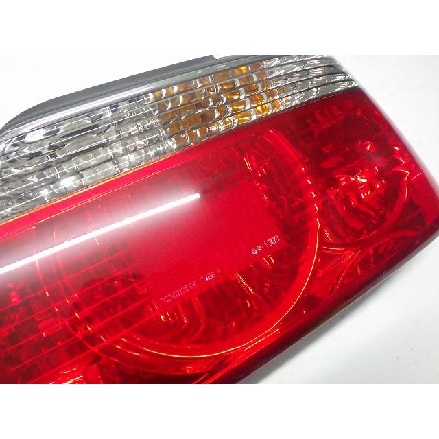 トヨタ（TOYOTA） チェイサー 右テール JZX100 後期 81550-2A020 22