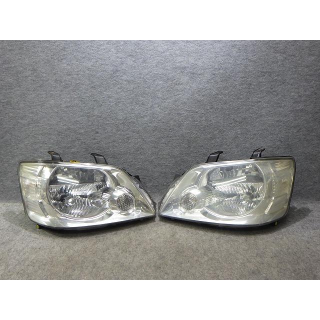 トヨタ（TOYOTA） ノア ヘッドライト 左右 HID AZR60/65 前期 28-151